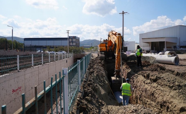 İSU, Başiskele#039;de altyapı hizmetlerine devam ediyor