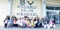 Hepsi bilim sevdalısı çocuklar